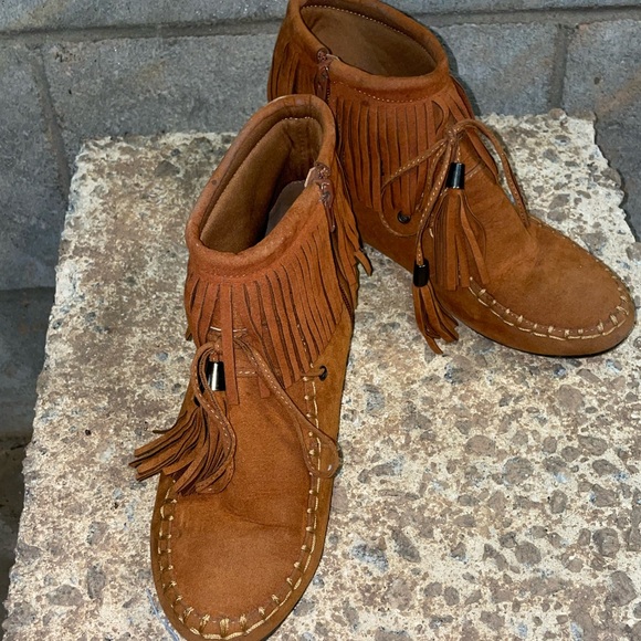 ❌SOLD❌🥾Vegan suede booties🥾 - Picture 8 of 8